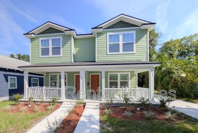 Building Photo - 1043 Oakley St