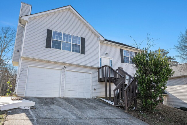Photo - 3 bdrm, 2 bath home in Ellenwood!