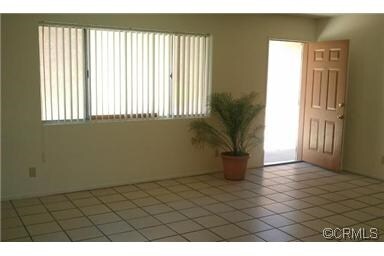 Interior - 61873-61885 Verbena Rd