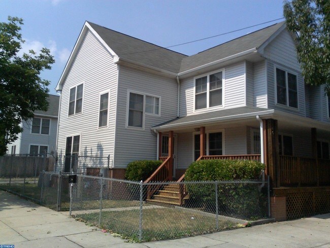 Foto del edificio - 1600 N 7th St