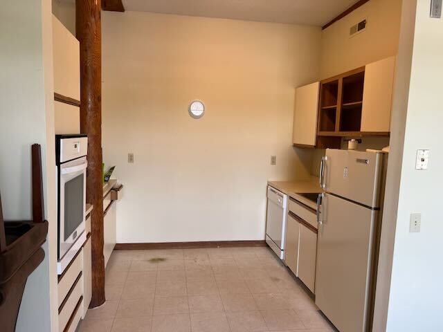 Building Photo - 100 Bemis Rd