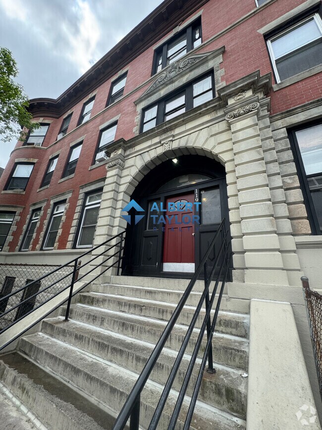 Building Photo - 119 Washington St