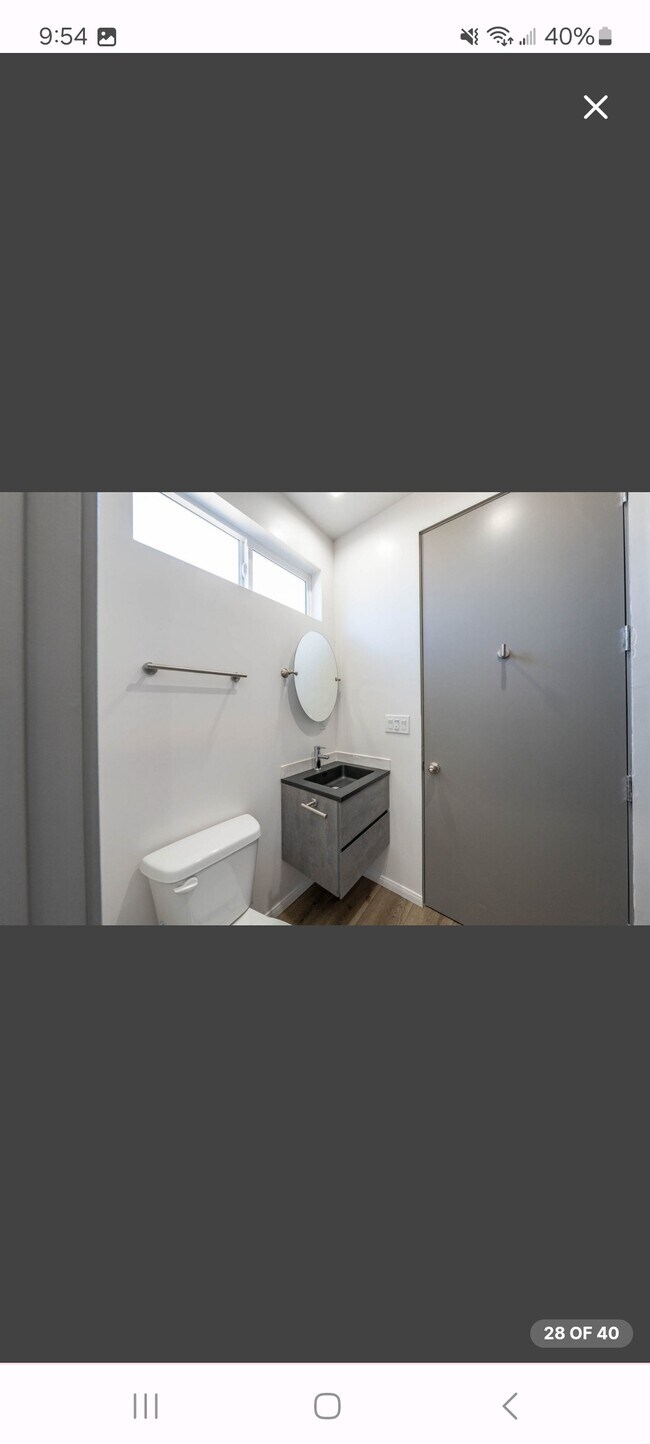Building Photo - 5241 Huntington Dr N