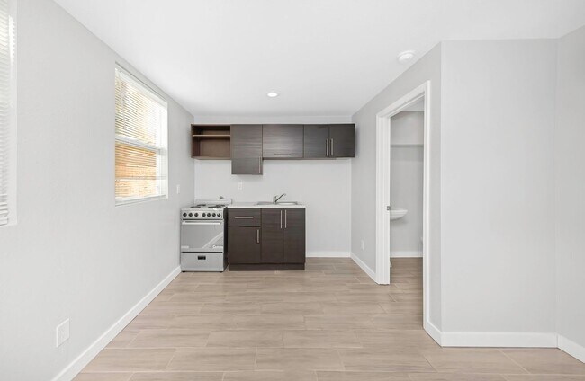 Foto del edificio - P197 - #4A Holiday Inn