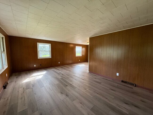 Foto del edificio - Three Bedroom Bellefonte Ranch