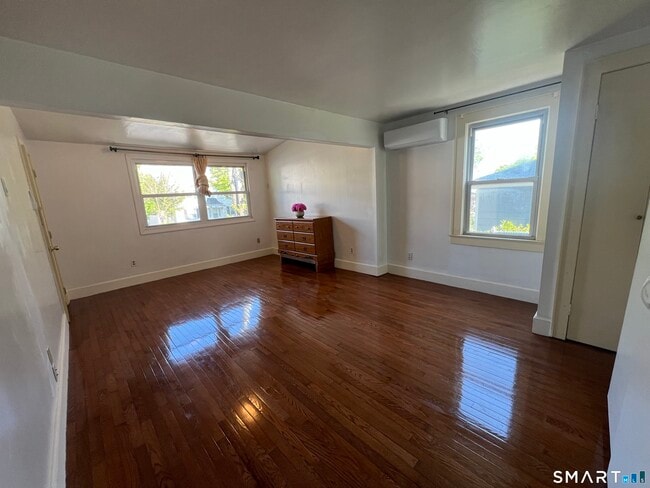 Building Photo - 74 Myano Ln
