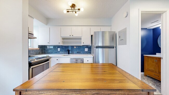 Foto del edificio - Adorable 2bd/1.5bth Townhome