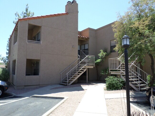 Foto del edificio - 8787 E Mountain View Rd