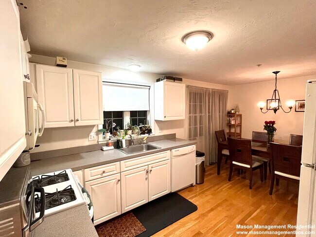 Foto del edificio - 985 Trapelo Rd