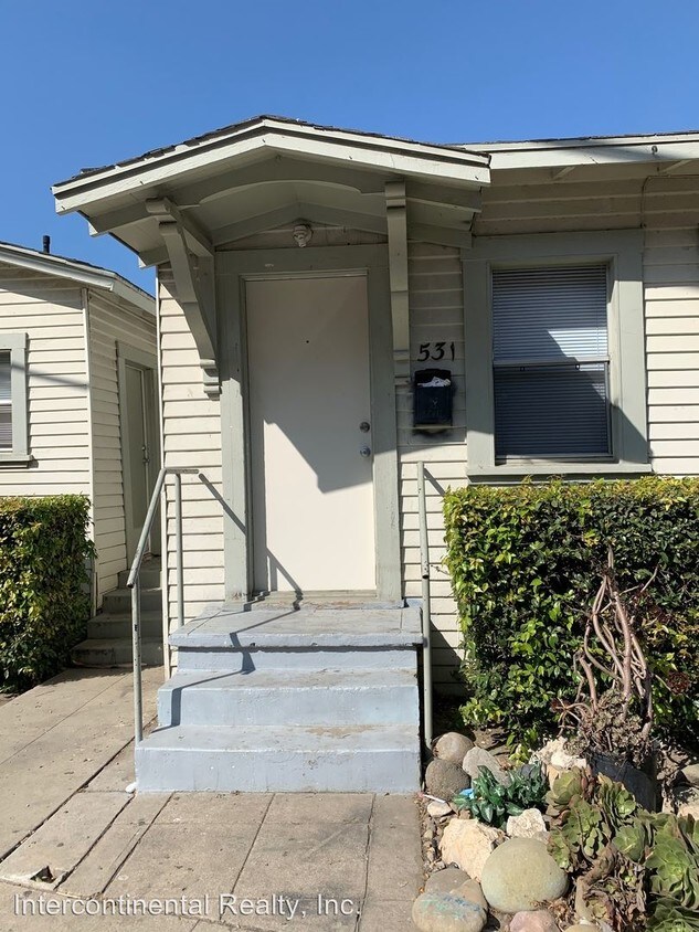 Foto principal - 535-541 Cedar St