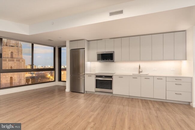 Foto del edificio - 1630 Columbia Rd NW