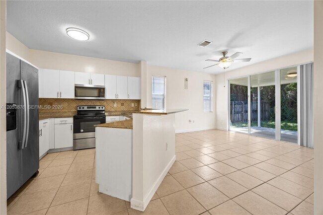 Building Photo - 10770 SW 245th St