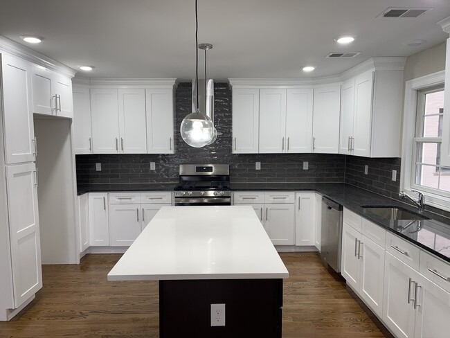 Kitchen - 87 Beech St