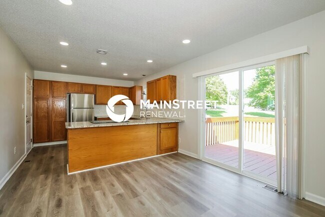 Foto del edificio - 3 Bedroom Pet-Friendly Home in THOMASVILLE, NC with Main Street Renewal