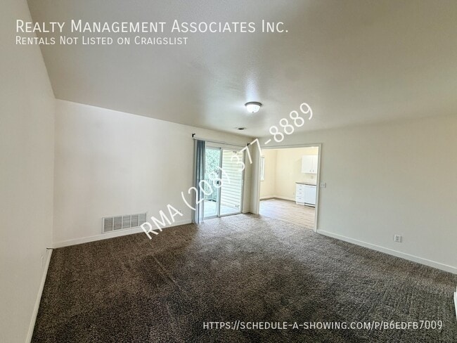 Building Photo - 825 N White Barn Rd