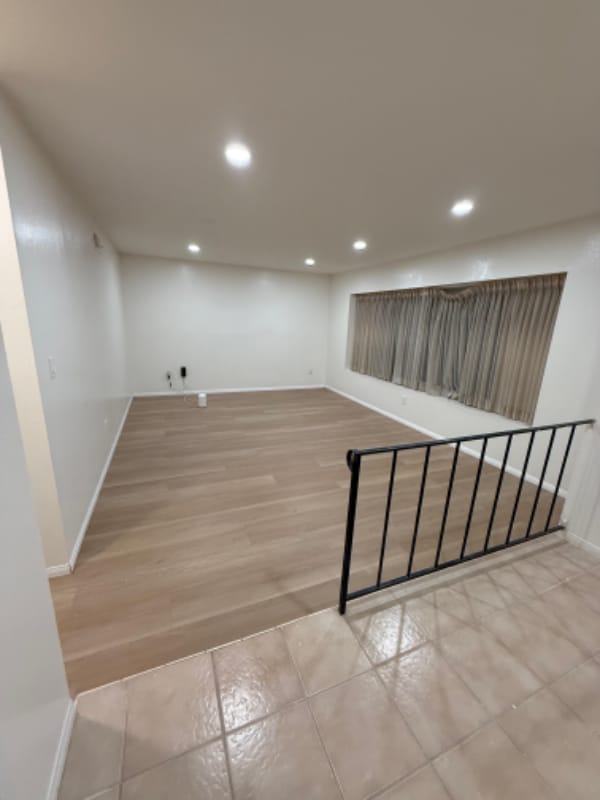 Building Photo - 750 Kostner Dr