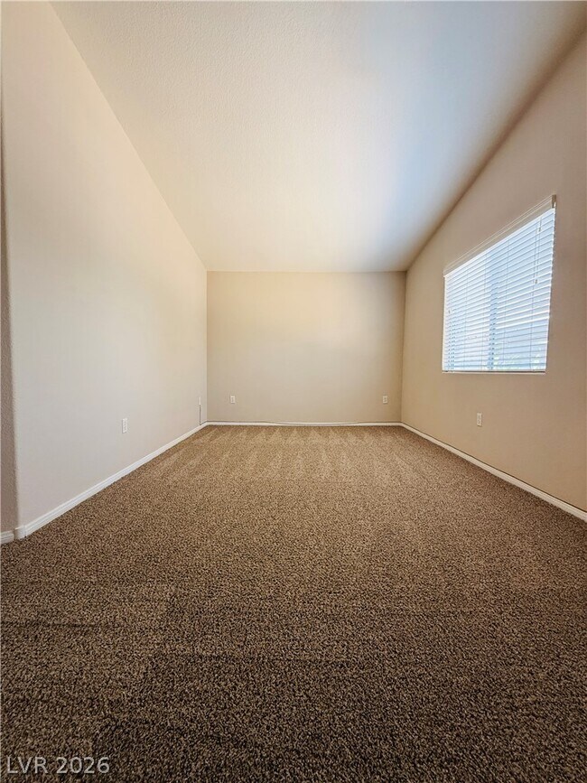 Building Photo - 5272 Mineral Lake Dr