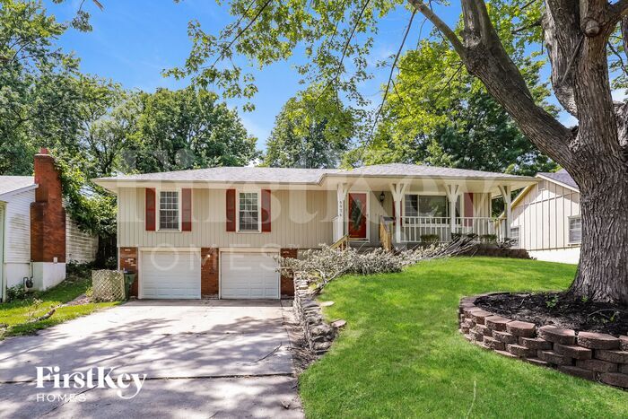 Primary Photo - 5936 Sterling Avenue