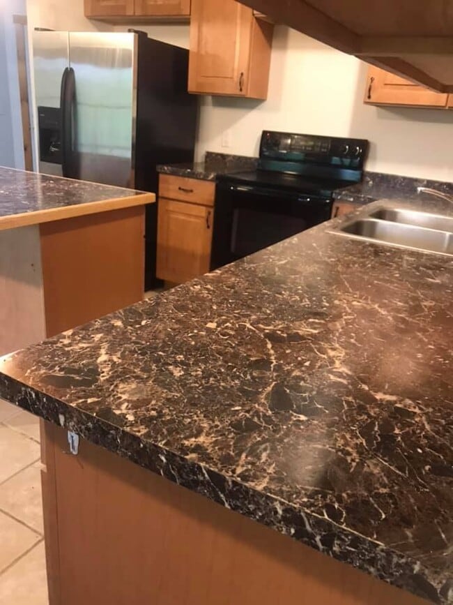 Foto del edificio - 612 Sylvan Park Rd