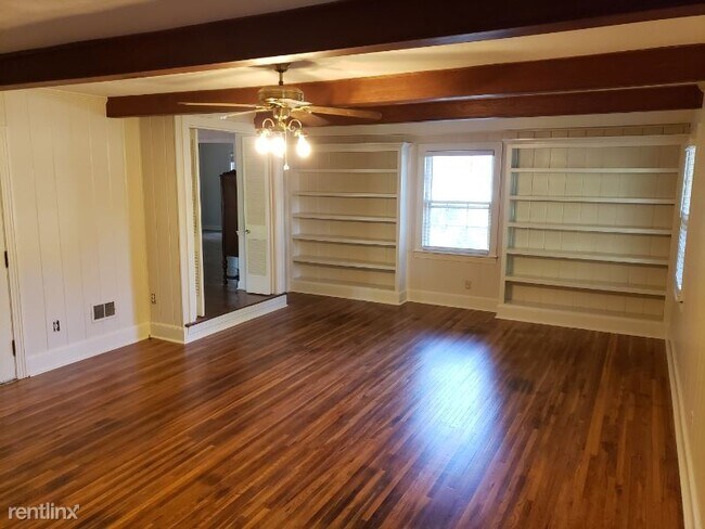 Building Photo - 4 br, 2.5 bath House - 5390 Walnut Grove Rd