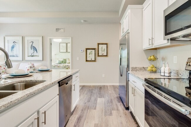 Interior Photo - Tribute Creek Apartment Homes