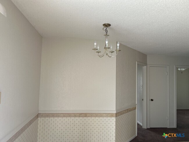 Foto del edificio - 3502 Plantation Cir