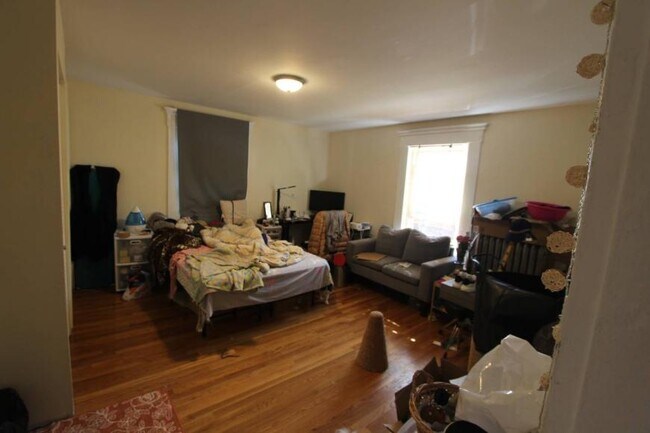 Foto del edificio - 3.0 bedroom in Cambridge Massachusetts 02139