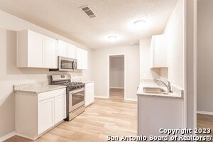 Foto del edificio - 9438 Brushy Point St