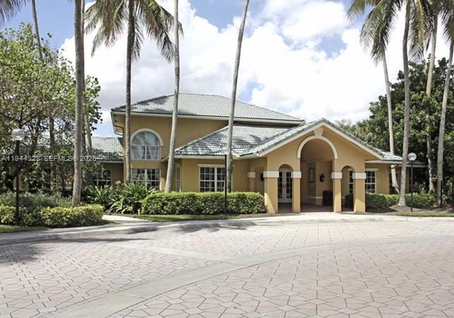 Foto del edificio - 3985 W McNab Rd