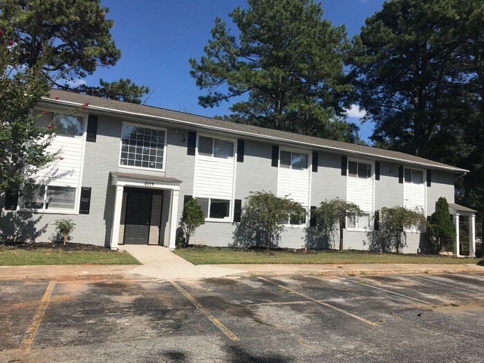 4379 Hanfred Ln Unit b, Tucker, GA 30084 Room for Rent in Tucker, GA