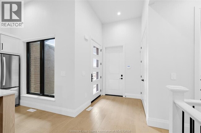 Building Photo - 542 LilyMac Blvd