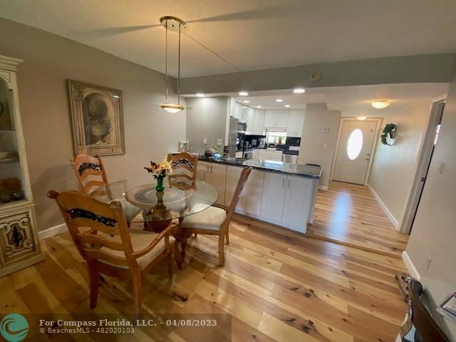 Foto del edificio - 9420 S Hollybrook Lake Dr