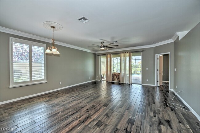 Building Photo - 7715 Cameron Cir