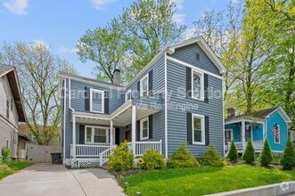 Building Photo - 4616 Ward St
