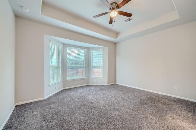 Building Photo - 5137 Veranda Ter