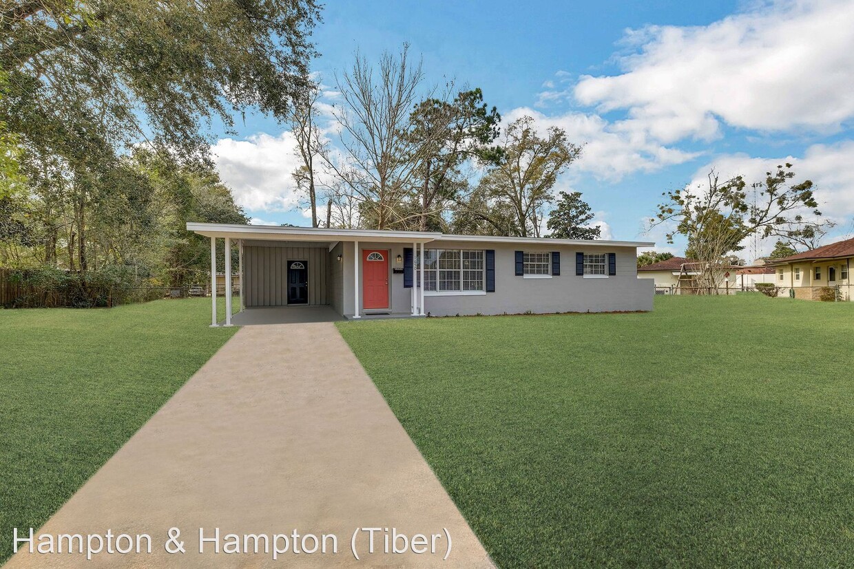 Primary Photo - 3 br, 1 bath House - 1650 CEZANNE DRIVE W