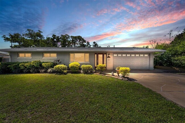 Foto del edificio - 11490 84th Ave