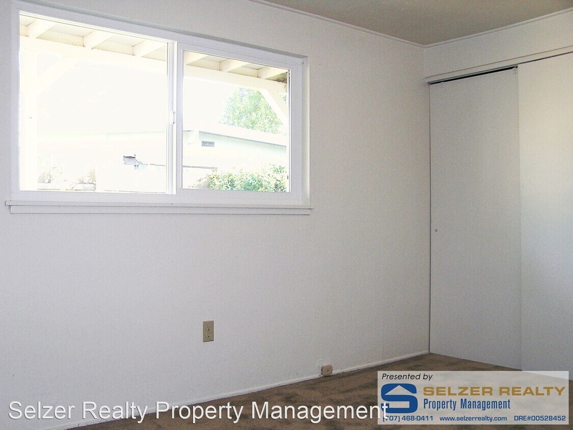 Building Photo - 3 br, 1 bath House - 208 Arlington Dr.