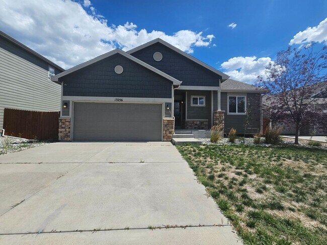 Building Photo - 13256 Park Meadows Dr