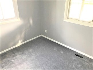 Foto del edificio - 6147 Duncan St