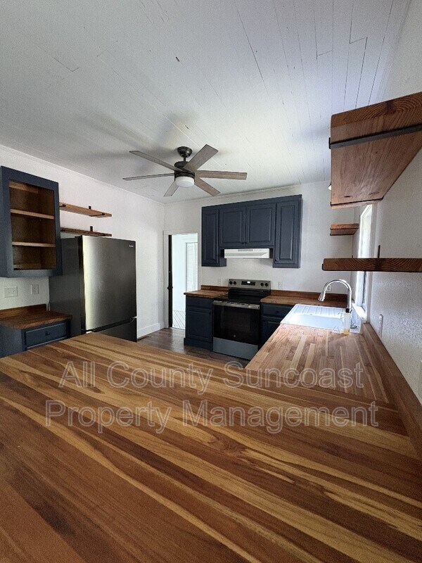 Foto del edificio - 420 Magnolia St