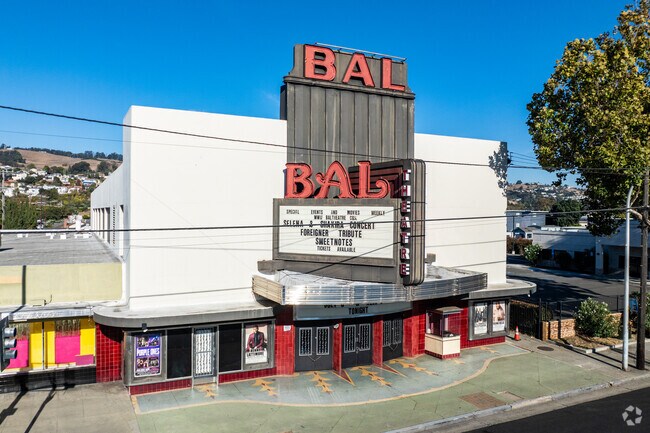 BAL Theatre’s timeless appeal makes it a San Leandro treasure for film and live events.