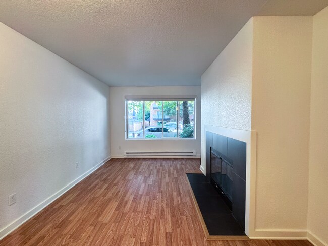 Foto del edificio - 840 NE 125th St