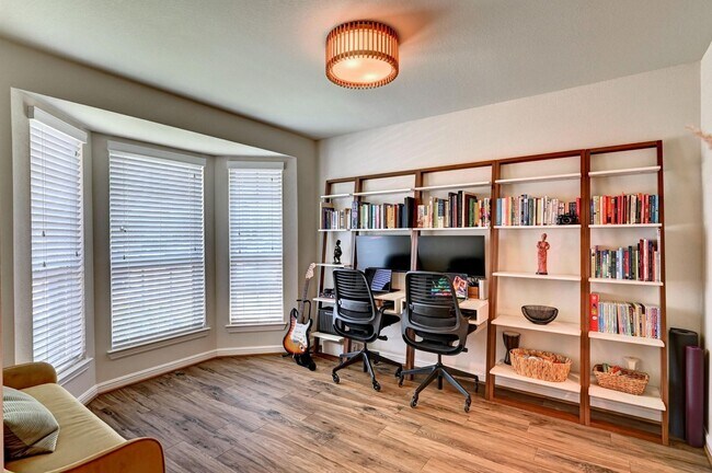 Foto del edificio - 8122 Peralta Valley Ct