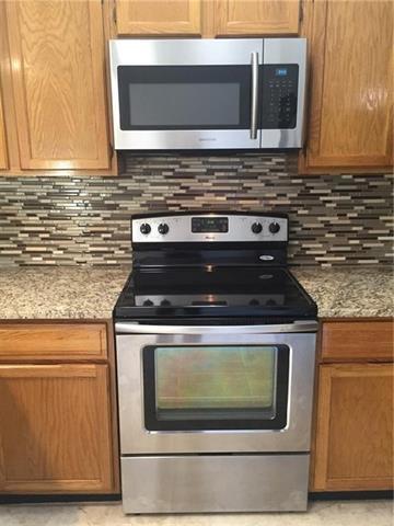 Building Photo - 2601 Shady Turf Ct