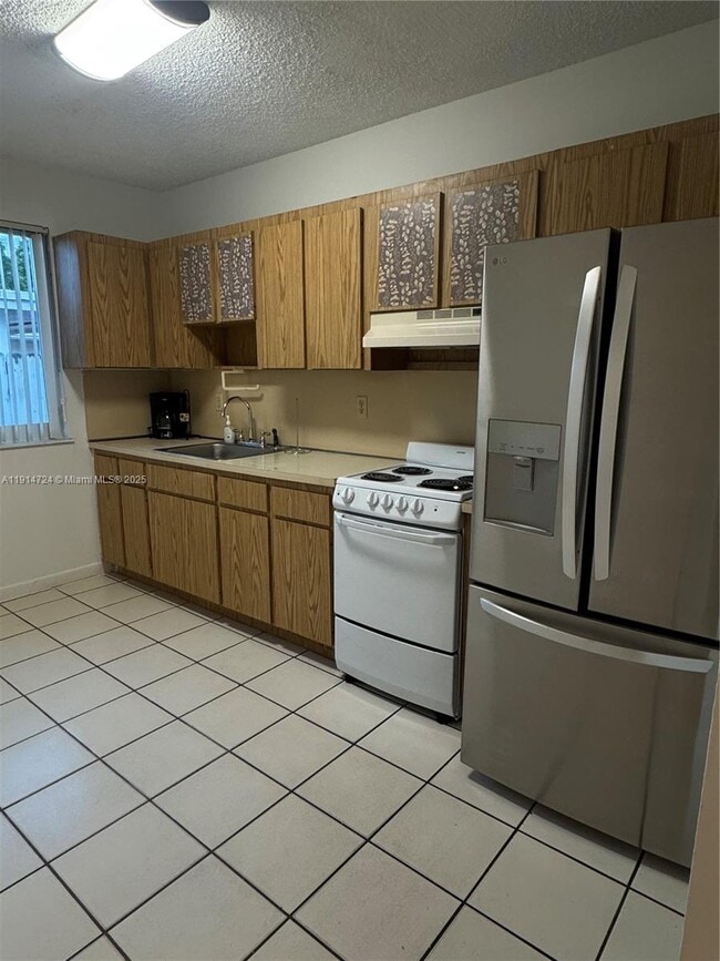 Building Photo - 2311 SW 58th Ave