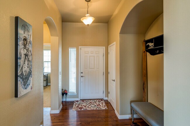 Foto del edificio - 7868 Renegade Hill Dr