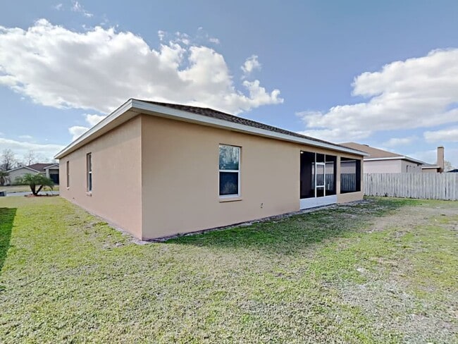 Building Photo - 3668 Sandhill Crane Dr