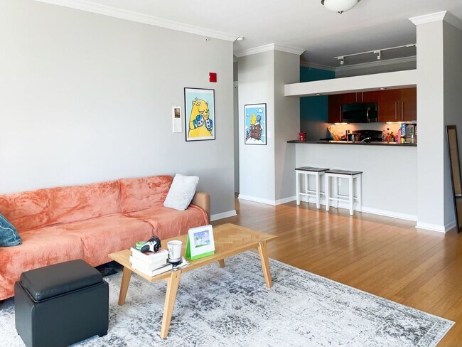 Foto del edificio - 1570 Elmwood Ave
