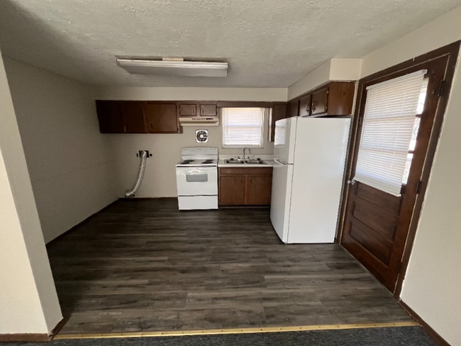 Foto del edificio - 509 E Staat St